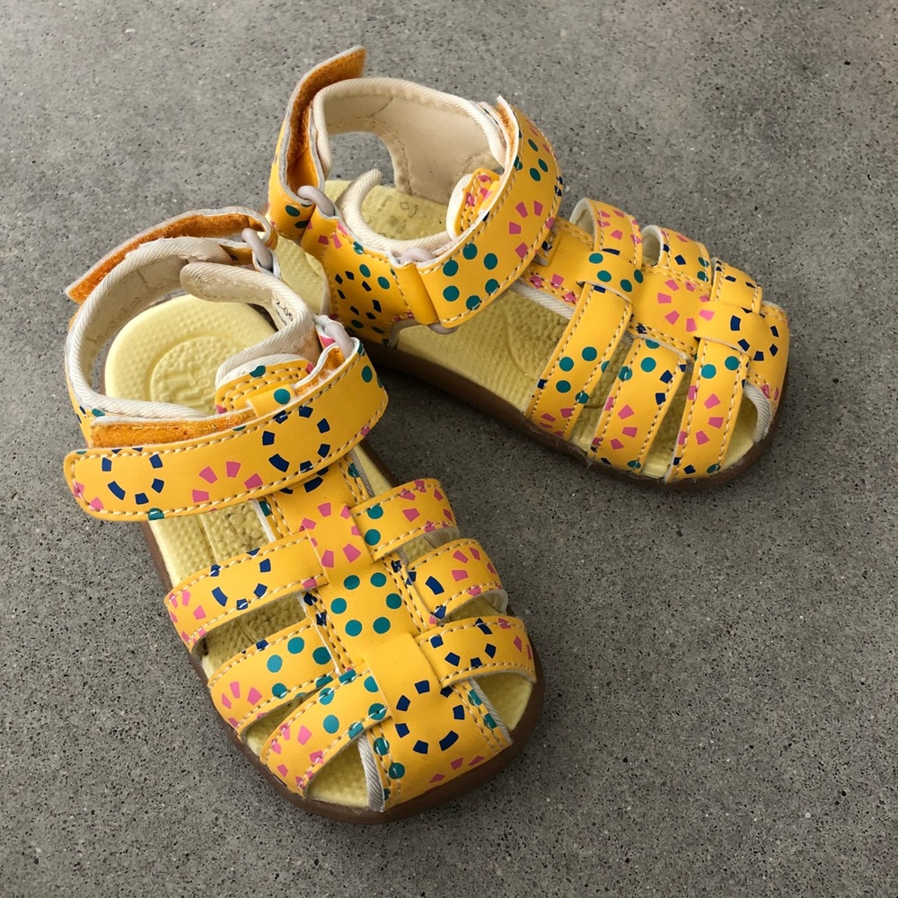 See Kai Run Sandals (size 7)